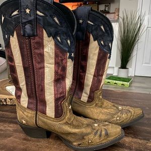 Women’s American Flag Cowboy boots size 7